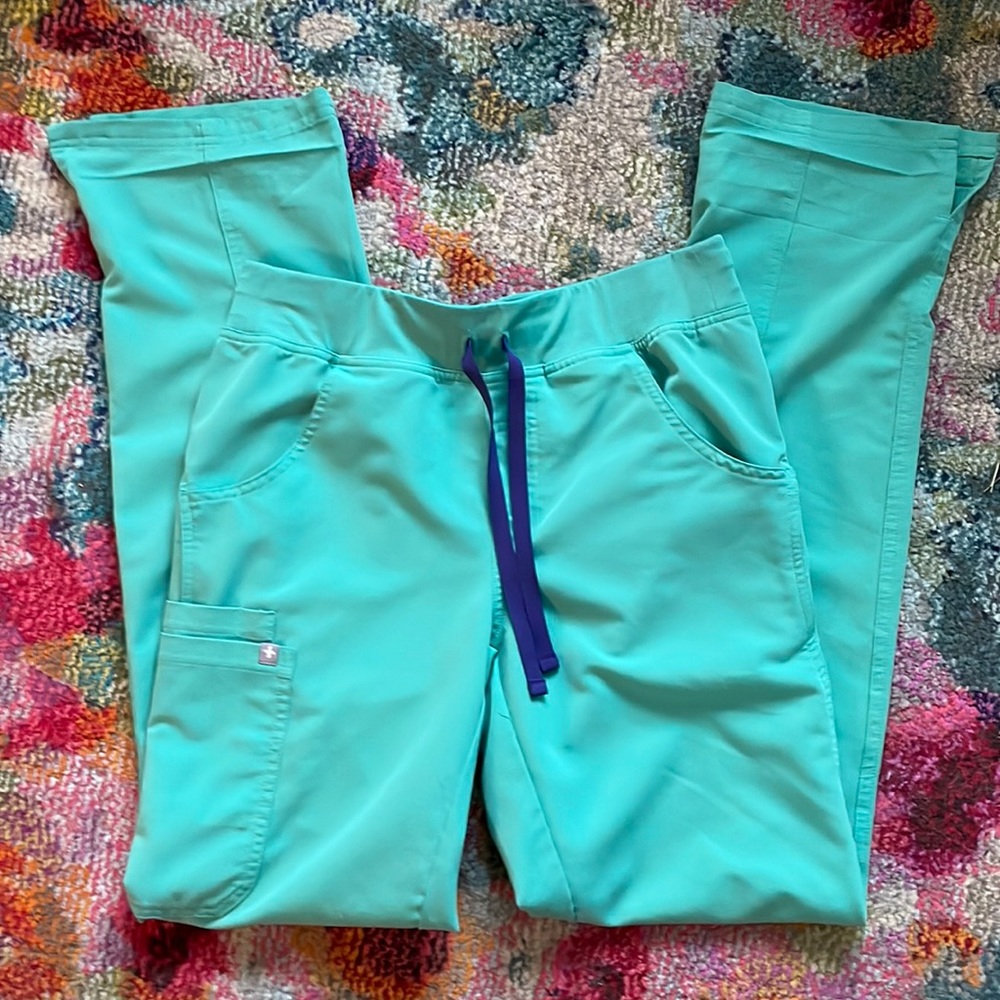 Figs XS/Tall Surgical Green Kade